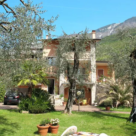 Apartment Rizzardi-2 By Interhome * Malcesine